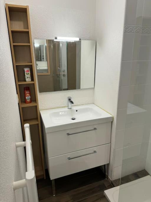 Appartement Confort Et Balcon Ludon-Médoc Zewnętrze zdjęcie